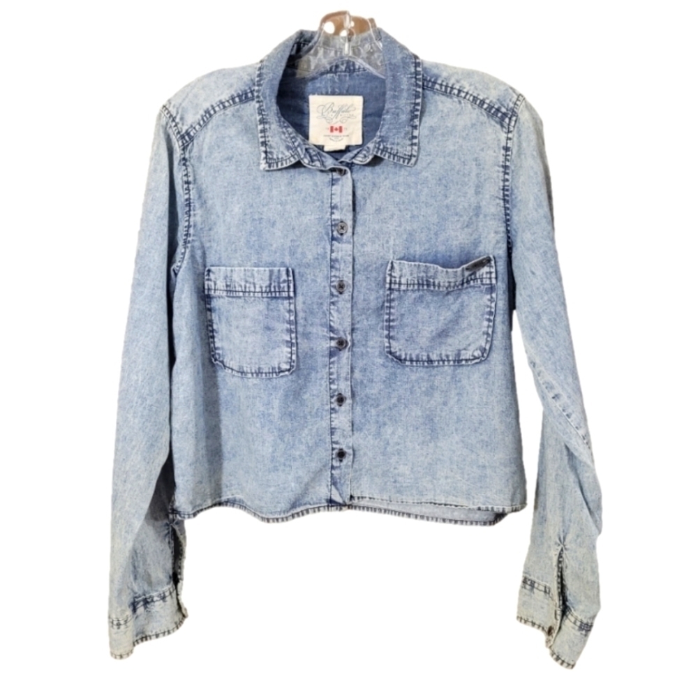 Buffalo lightweight acid wash cropped denim jean shirt large